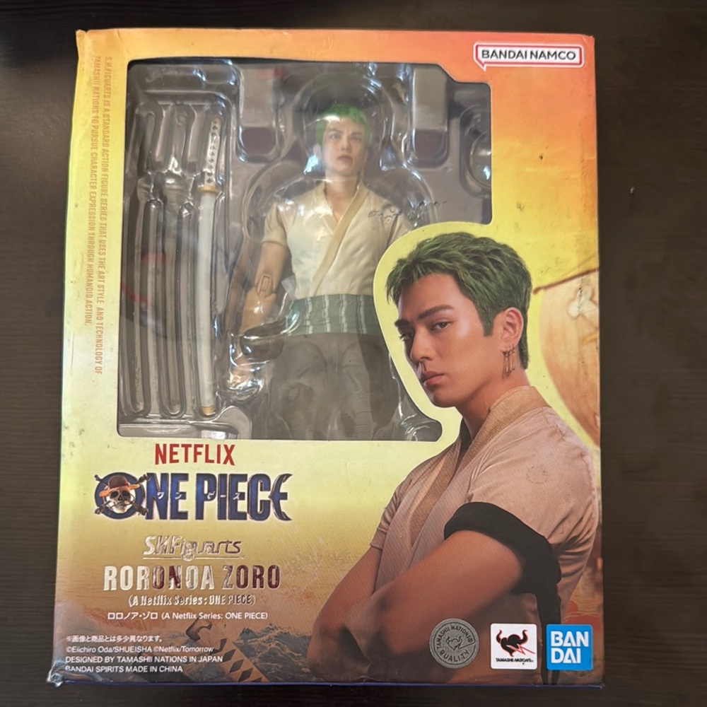 Bandai Namco One Piece Roronoa Zoro Figure
